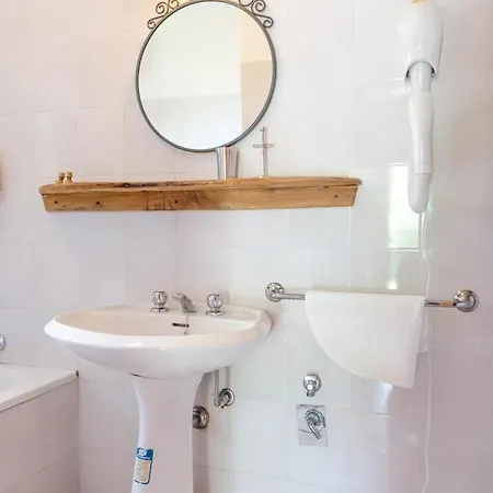 Agriturismo Verdealloggio 度假居