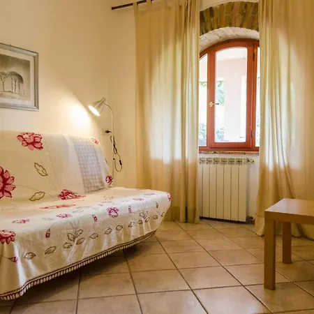 Agriturismo Verdealloggio 度假居